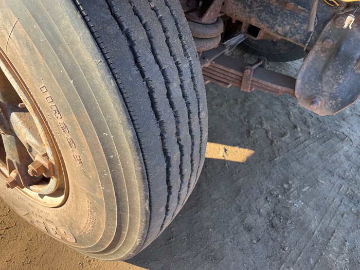 gmc-topkick-image-25