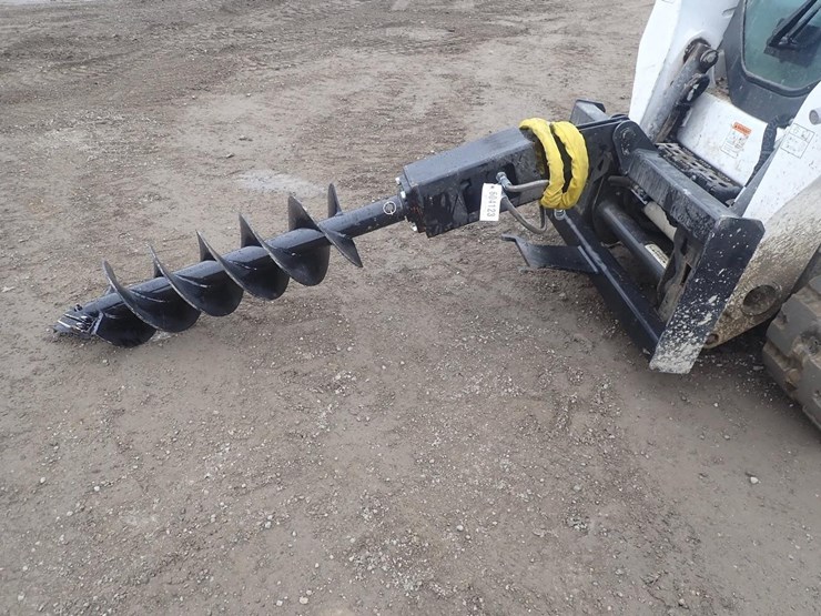 wildcat-skid-steer-post-hole-digger-with-12"-auger-image-7