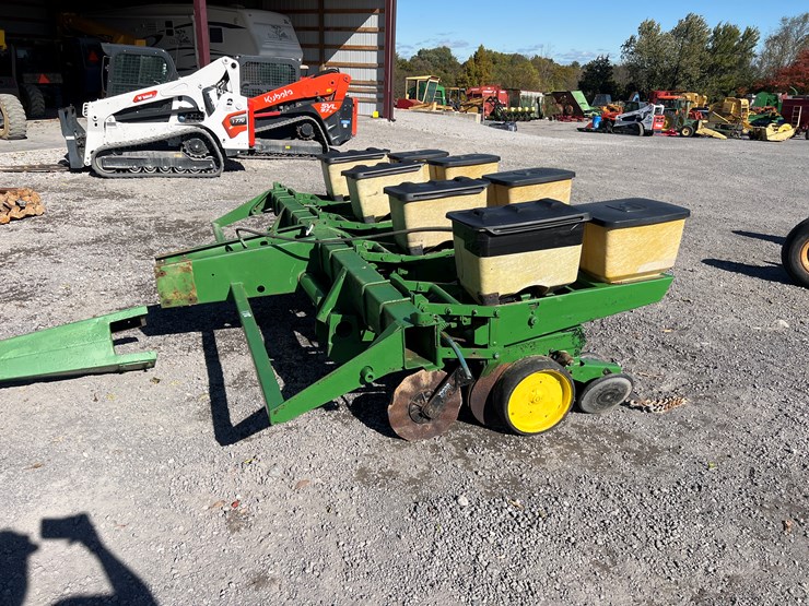 john-deere-7000-image-8