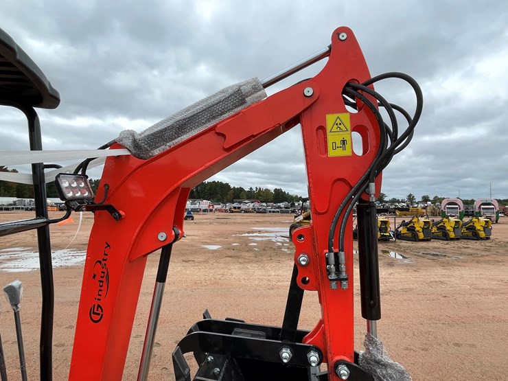 #1785-•-agt-nt18k-mini-excavator-image-36