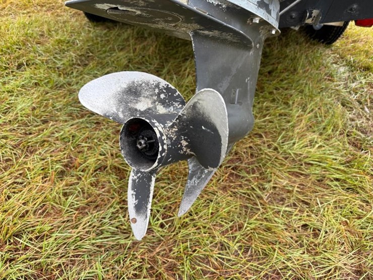 1998-crestliner-rampage-2000-deck-boat-(90hp-2-image-8