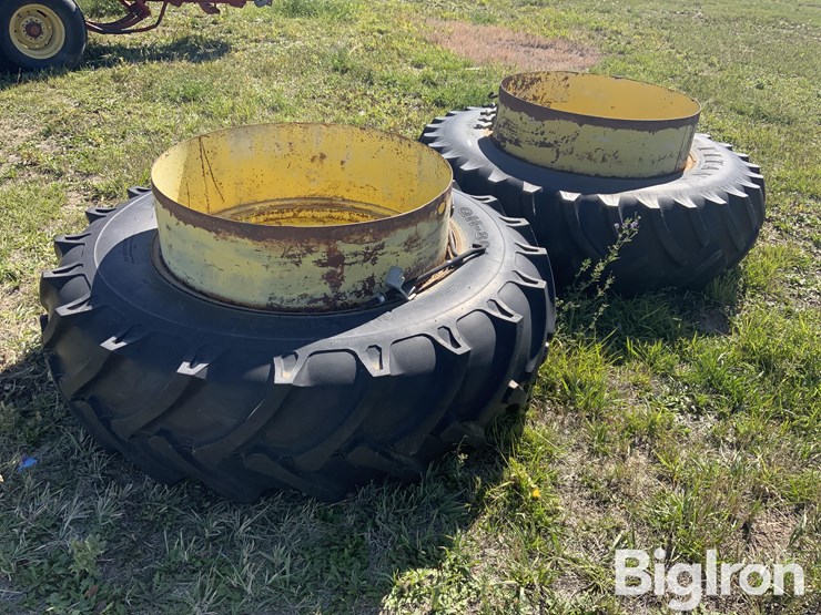 18.4-38-tires-on-dual-rims-image-7