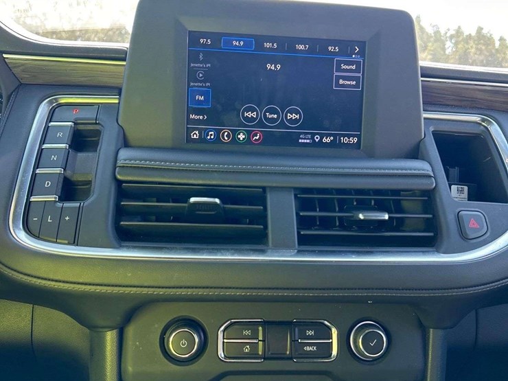 2021-chevrolet-tahoe-image-19