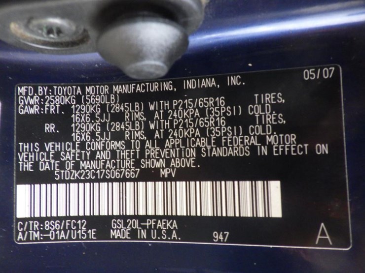 2007-toyota-sienna-image-16