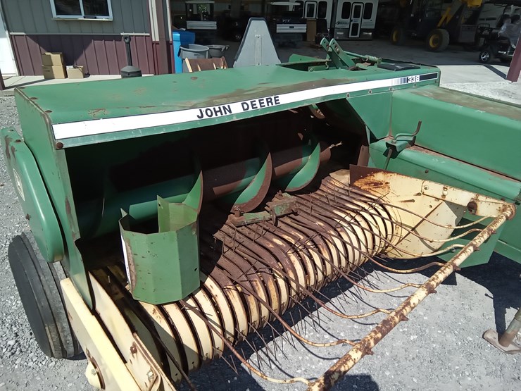 john-deere-338-image-4