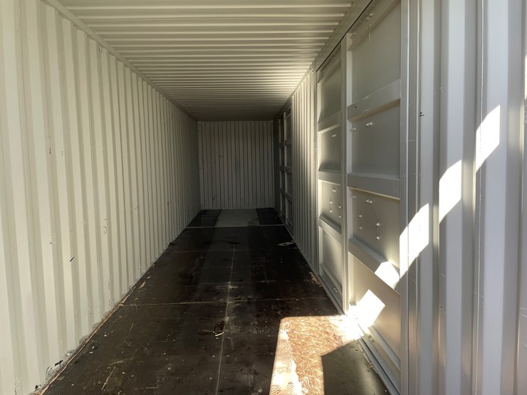 #3332-•-40'-high-cube-multi-door-shipping-container-image-8