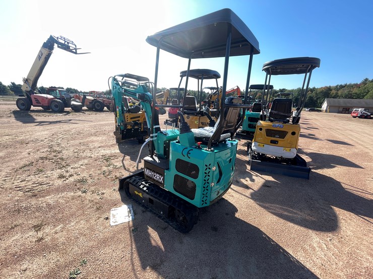 #1699-•-agt-mh12rx-mini-excavator-image-7