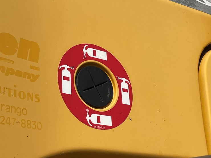 2015-volvo-l70h-image-32