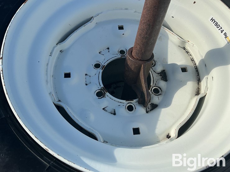 titan-trac-loader-10-16.5nhs-tires-image-10