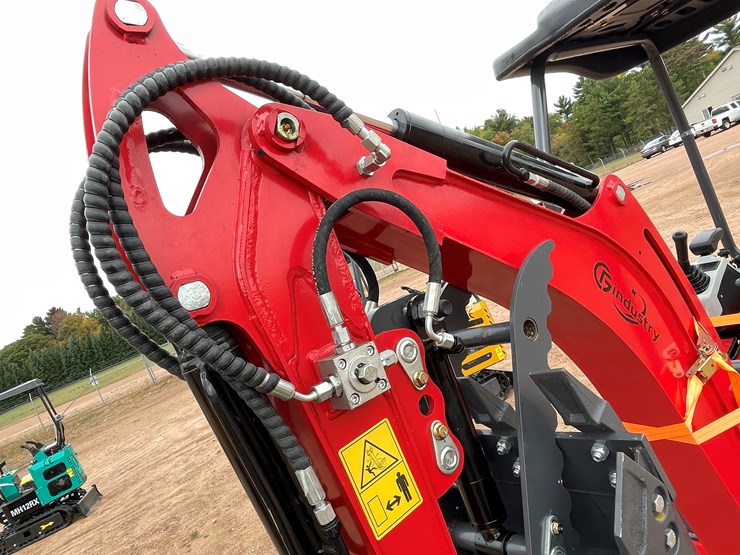 #1792-•-agt-qk20r-mini-excavator-image-14