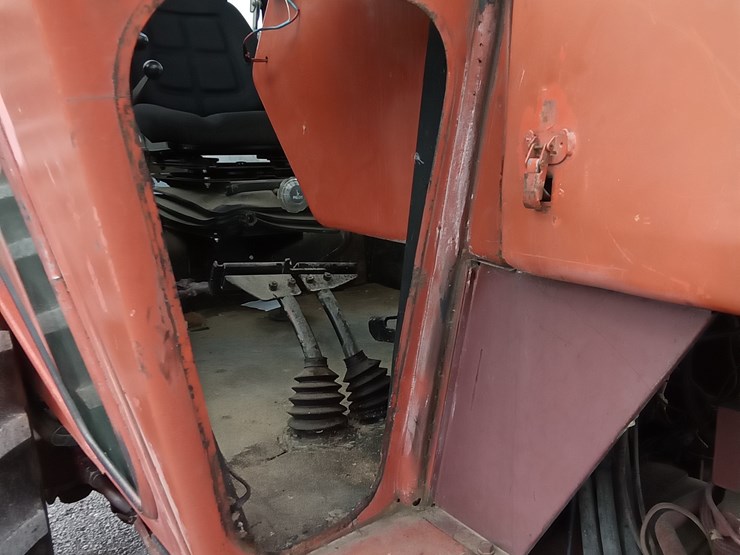 allis-chalmers-7000-image-16