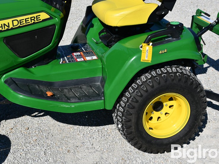 2018-john-deere-x758-image-14