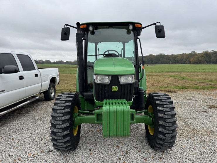 john-deere-5075e-image-2