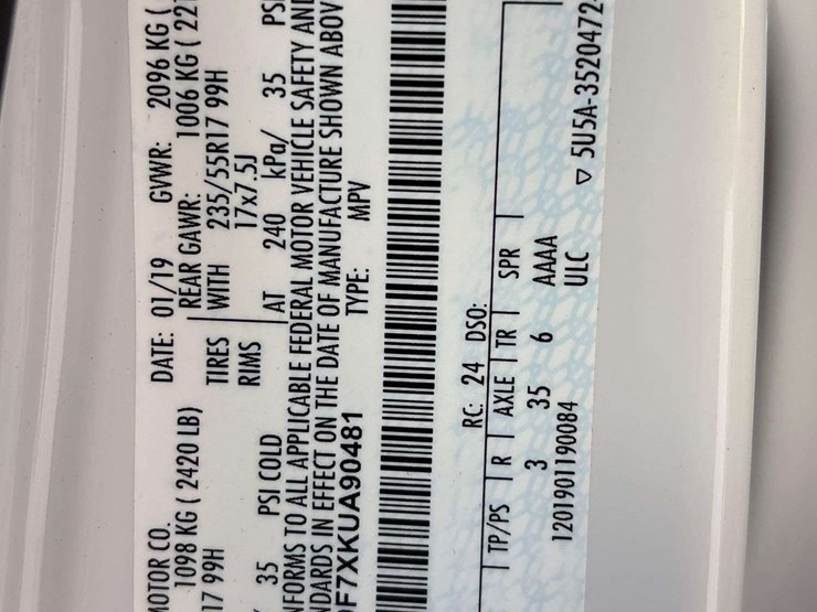 2019-ford-escape-image-5