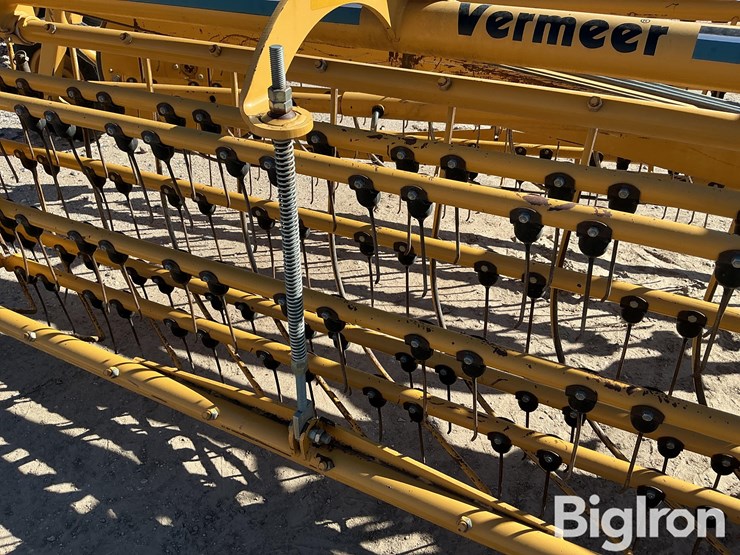 2004-vermeer-r23a-image-15