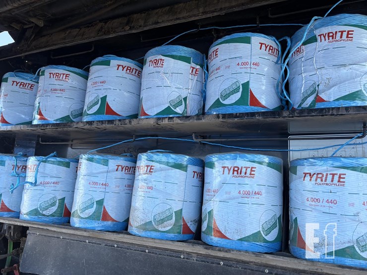 2015-new-holland-big-baler-330-image-22