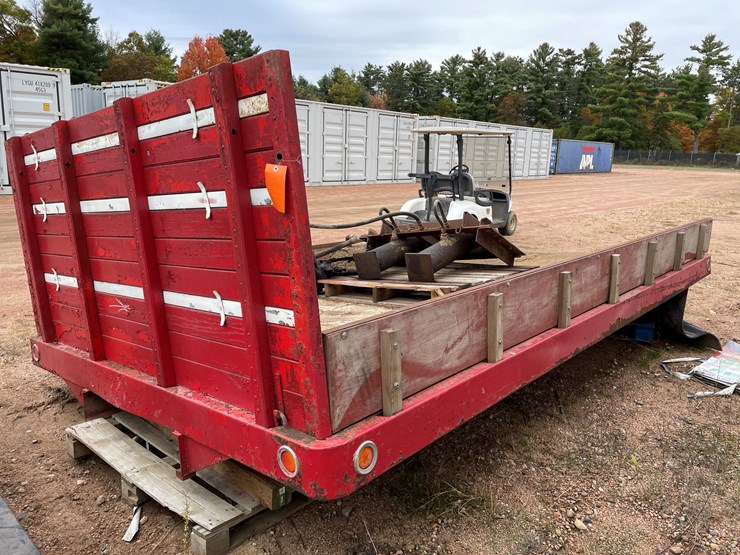 #3344-•-14'-steel-framed-wooden-dump-bed-image-12