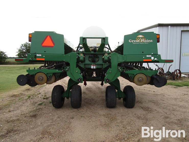 2012-great-plains-2s2600hd-image-6