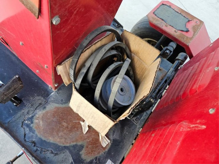 #2525-•-toro-1100-sprayer-image-31