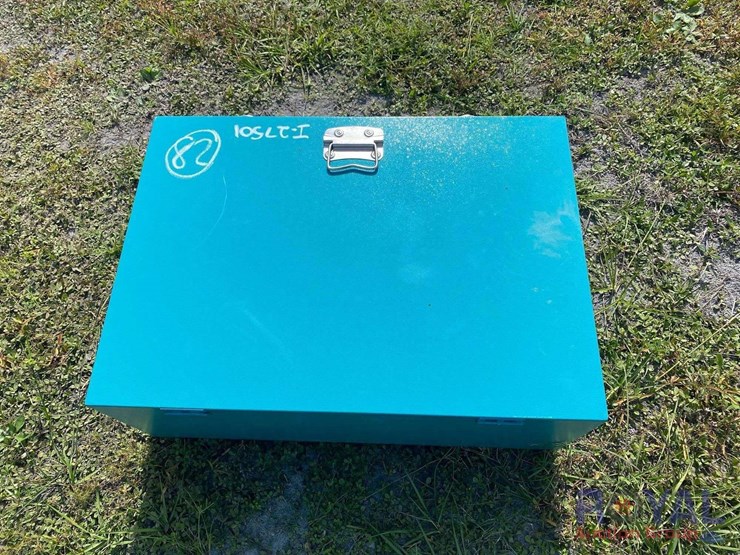 box-of-transport-ratchet-straps-image-5