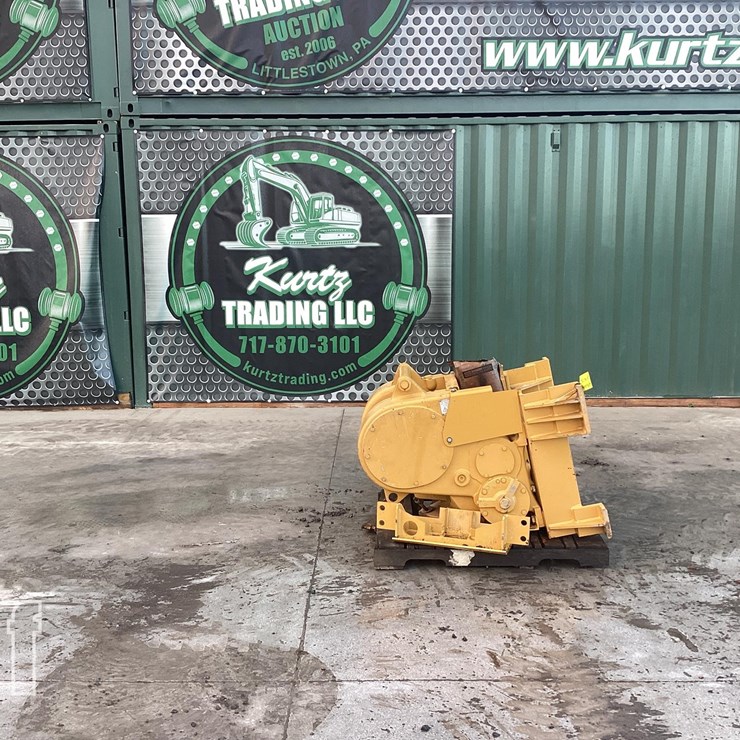 2017 CATERPILLAR D6T