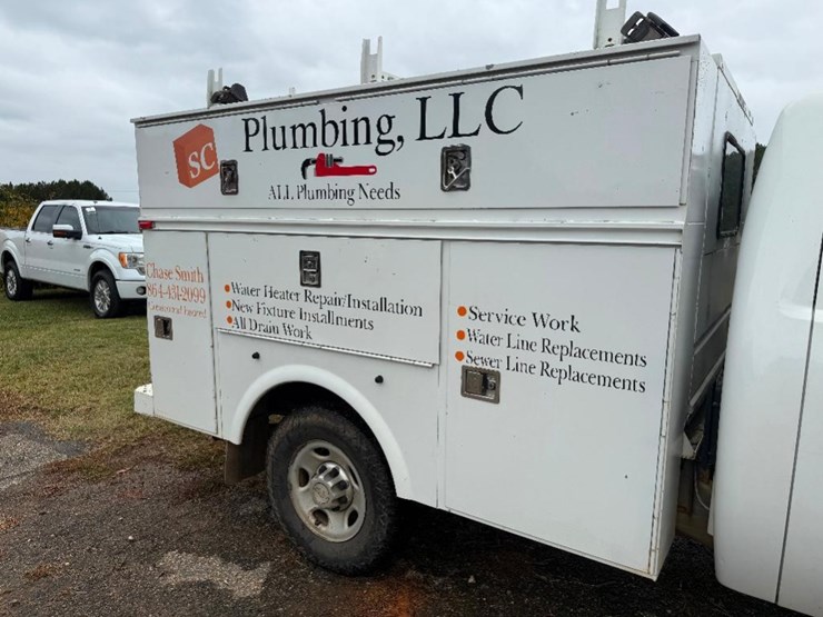 2010-chevrolet-2500-image-4