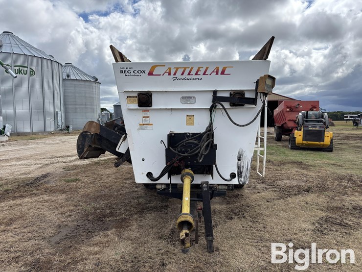 2012-cattlelac-460-image-2