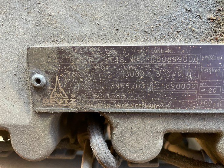 2006-international-7400-image-48