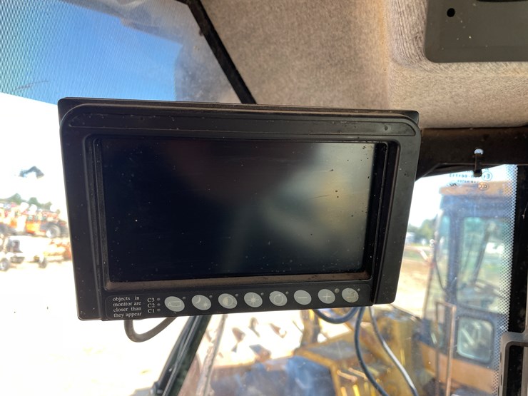 2015-volvo-l70h-image-59