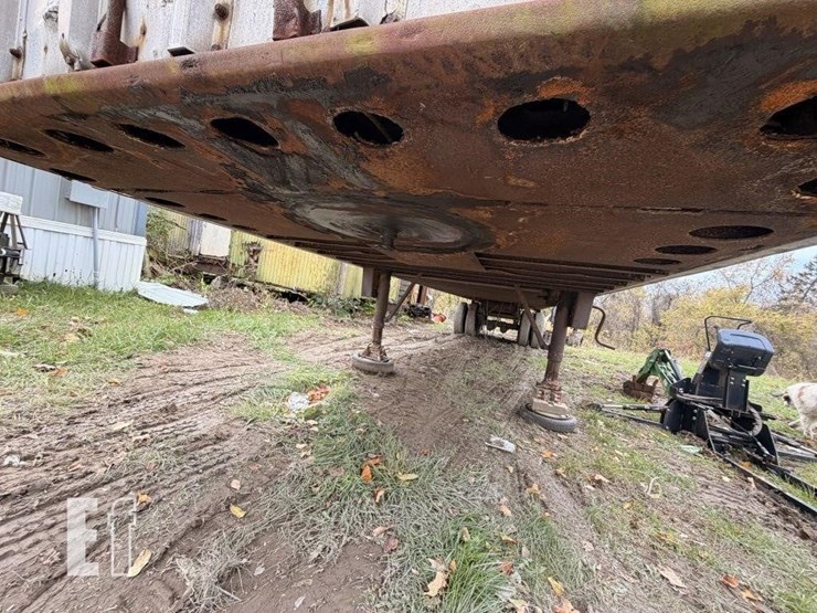 strick-trailer-image-5