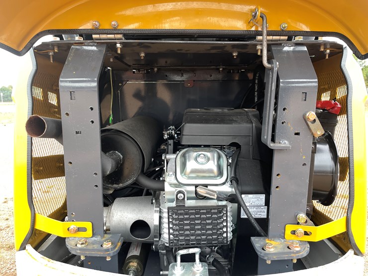 #1791-•-agt-xz20r-mini-excavator-image-15