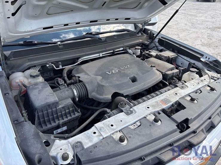 2021-chevrolet-colorado-image-11