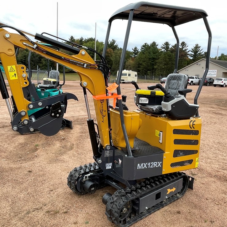#1698 • AGT MX12RX Mini Excavator