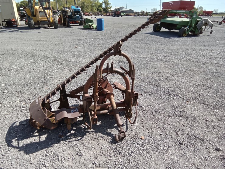 new-holland-451-image-1