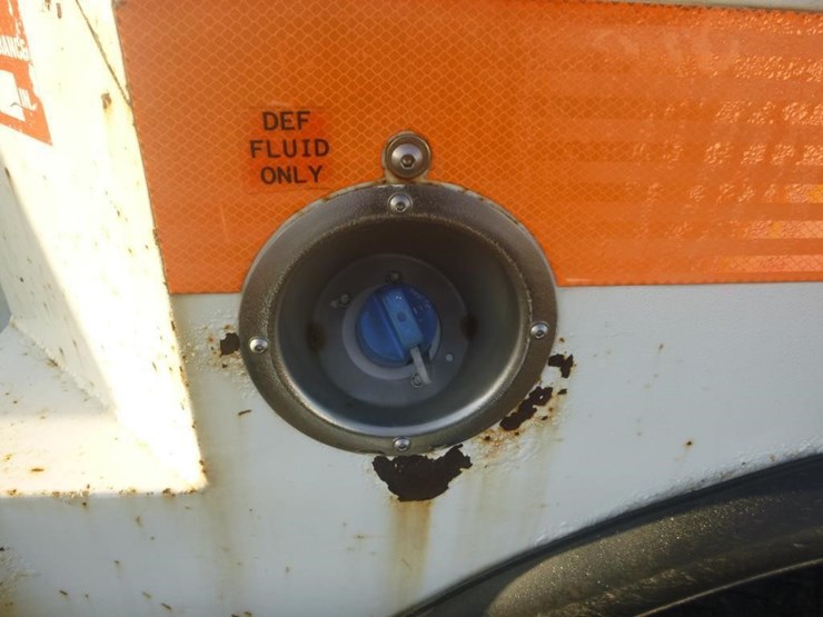 2012-ford-f450-image-9