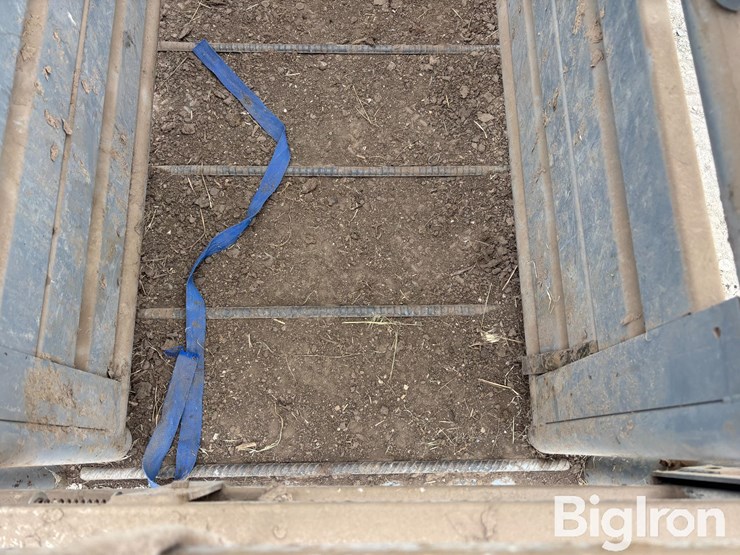 pearson-cattle-squeeze-chute-image-18