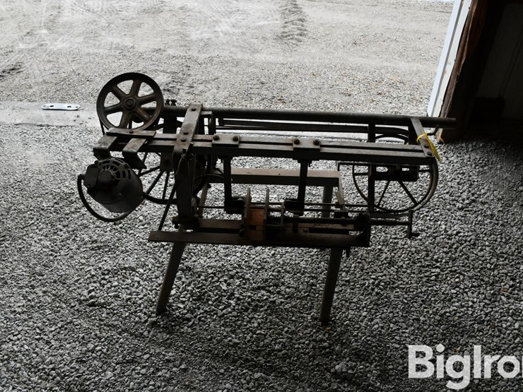 3063-band-saw-image-2