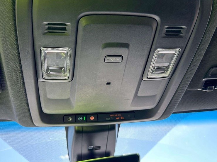 2021-chevrolet-tahoe-image-22