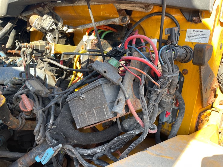 2006-international-7400-image-31