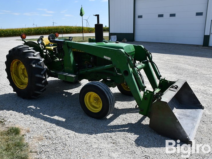 1977-john-deere-2440-image-3