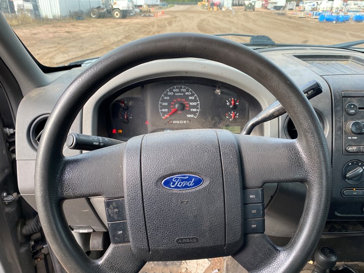 2005-ford-f150-image-49