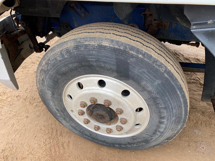 1993-mack-ch613-image-28