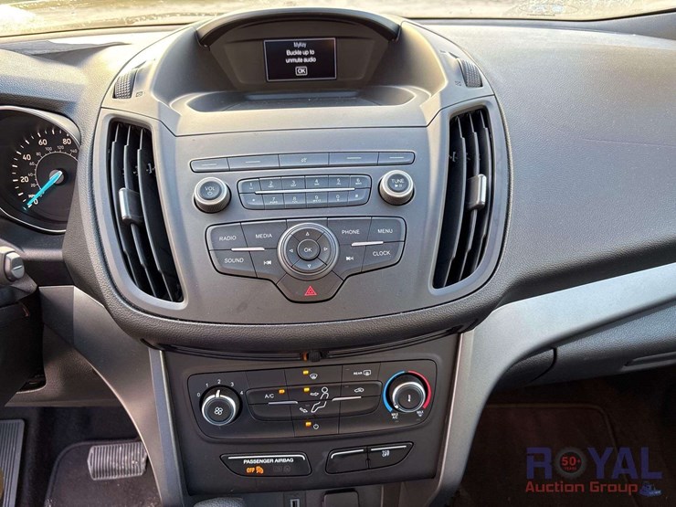 2019-ford-escape-image-17