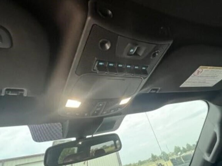 2021-ford-f250-king-ranch-image-14