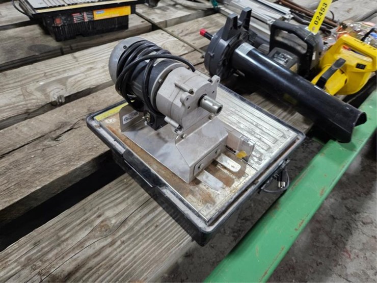 #2452-•-tile-saw-&-gear-reduction-motor-image-2