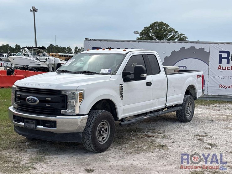 2018-ford-f250-image-1