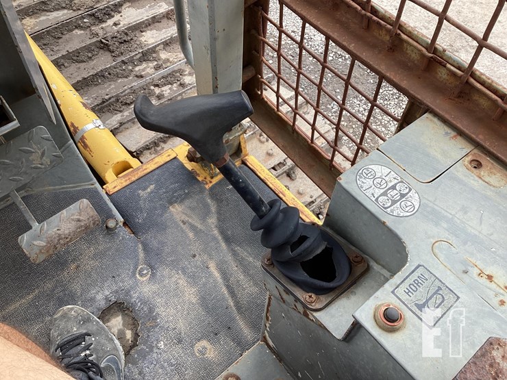 1997-komatsu-d32p-1-image-15