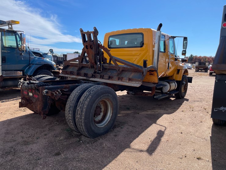 2006-international-7400-image-6