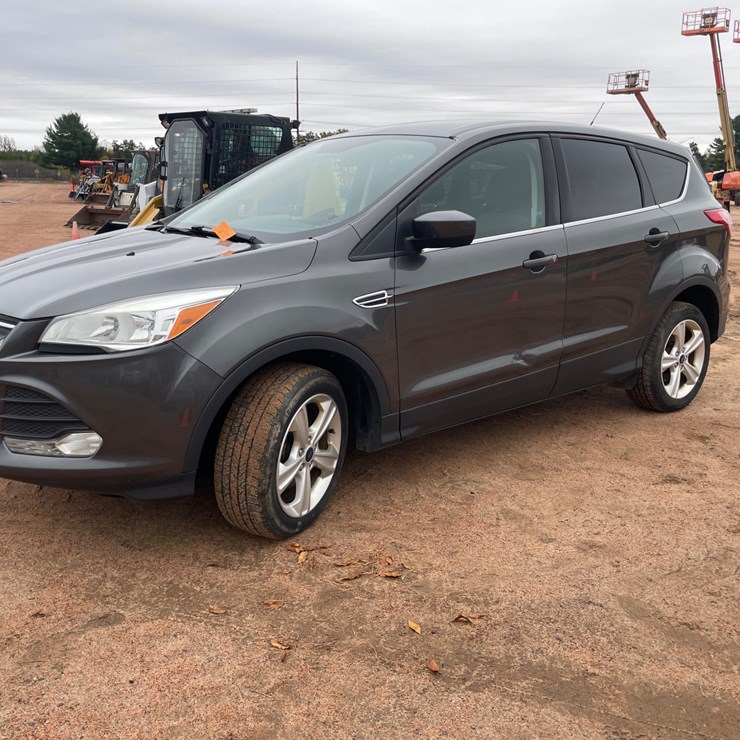 2016 FORD ESCAPE SE
