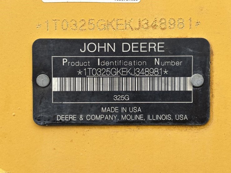 2019-deere-325g-image-48